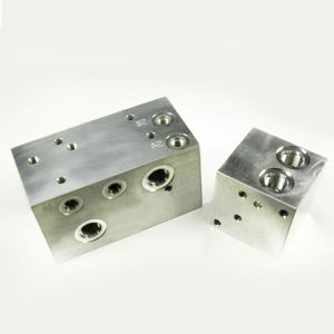 Hydraulic Components - EAU = 2,500
